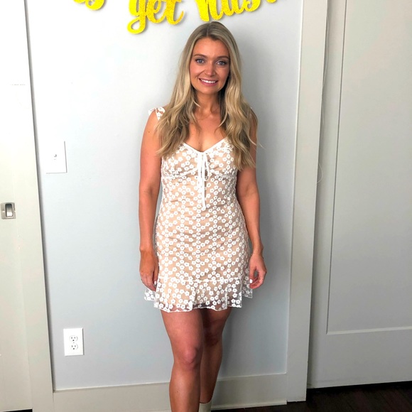 Lulus Charmaine White Embroidered Mini dress, size XS - Picture 2 of 6